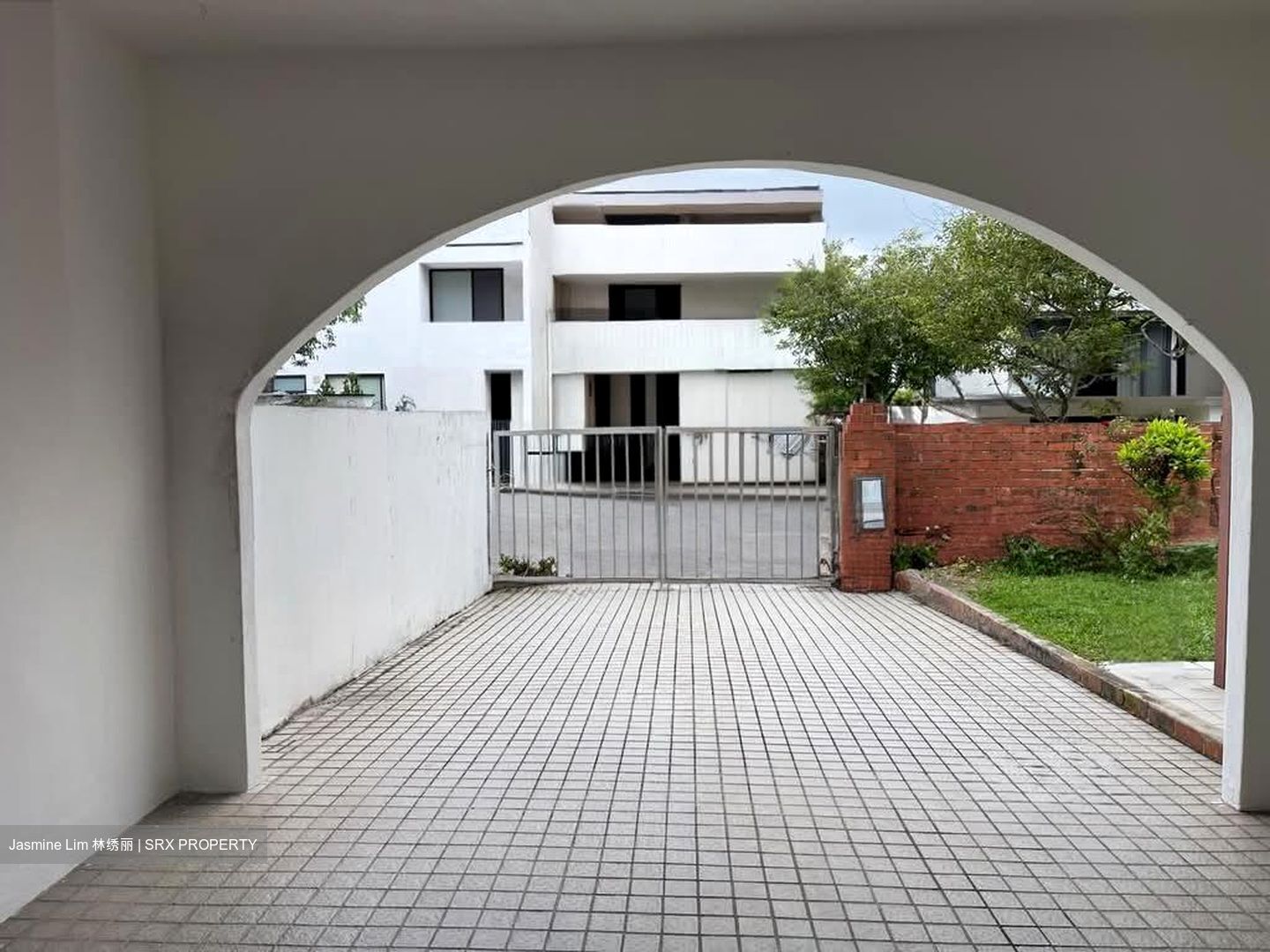 Kent Ridge Crescent (D5), Semi-Detached #579688081